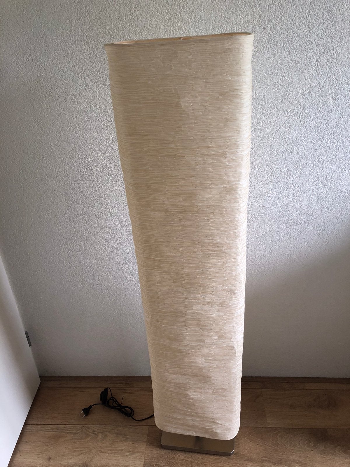 Ikea Magnarp vloerstaande lamp. Warm licht. Koopje!, Ophalen, Zo goed als nieuw