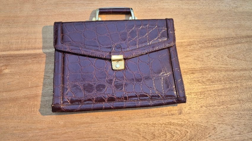 Vintage leather briefcase met slot & originele sleutel, Sieraden, Tassen en Uiterlijk, Gebruikt, Minder dan 30 cm, Bruin, Aktetas of Boekentas