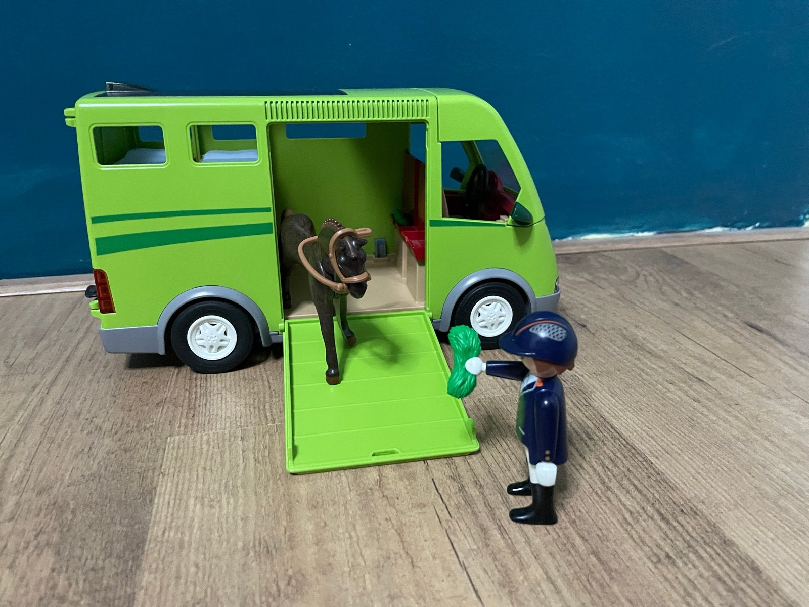 Playmobil Paardentransporter met paard en ruiter, Ophalen of Verzenden, Zo goed als nieuw