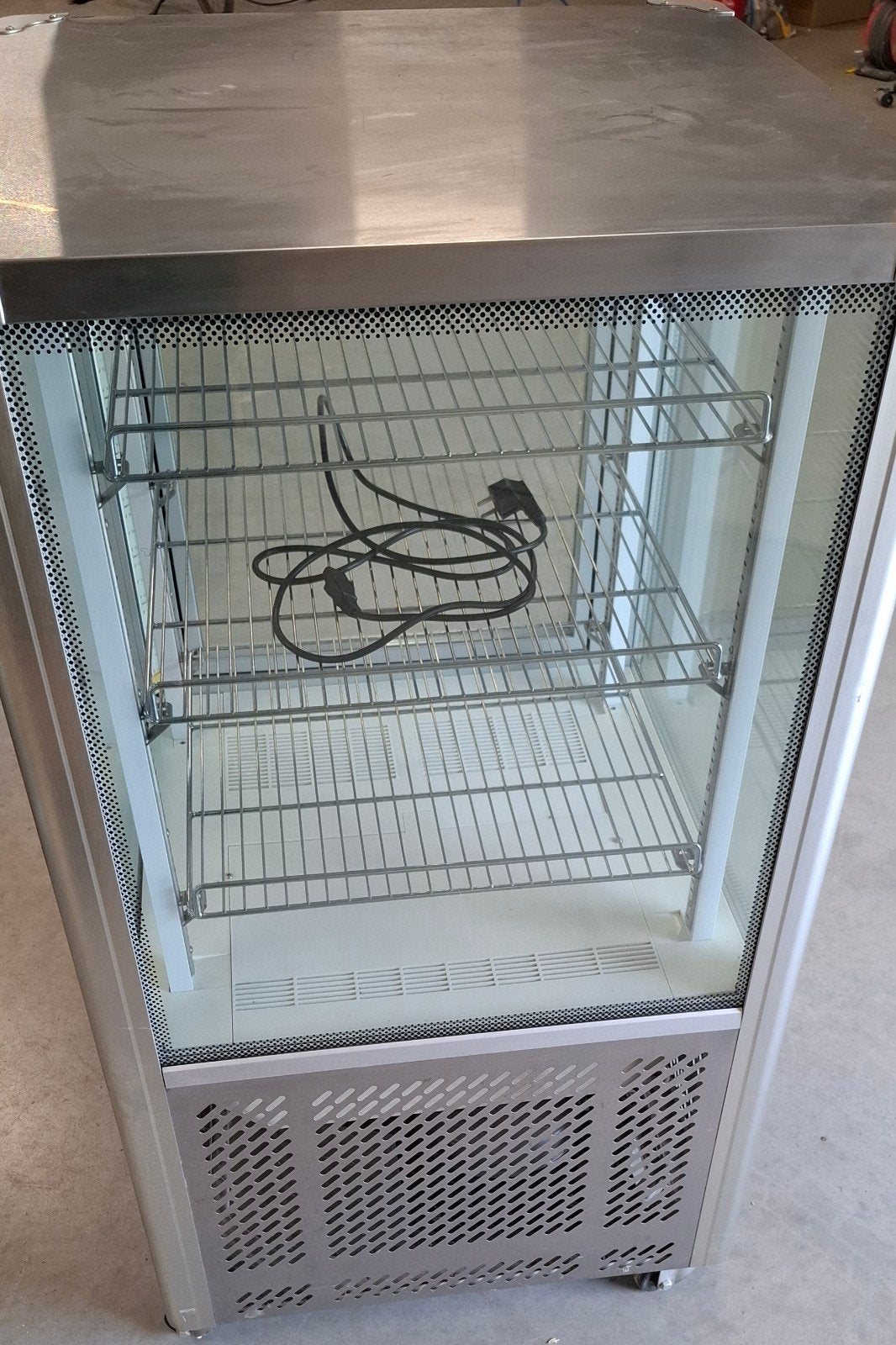 Maxxfrost LSC200 countertop display, Ophalen