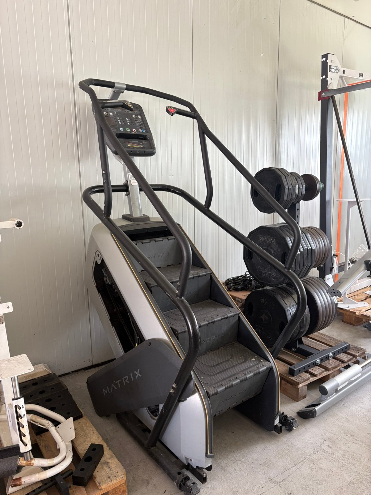 Matrix stairmaster voor onderdelen, Ophalen, Zo goed als nieuw, Overige typen