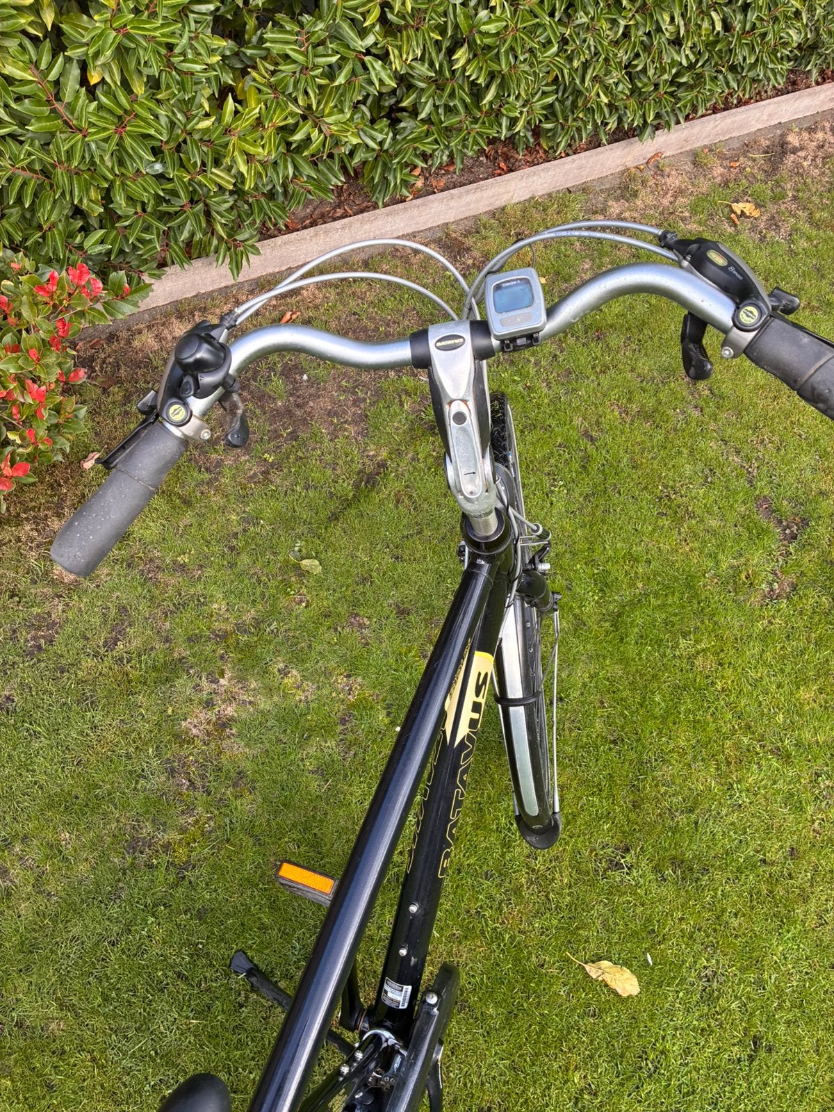 Foto 7 van Herenfiets Batavus 61cm, 24 versnellingen
