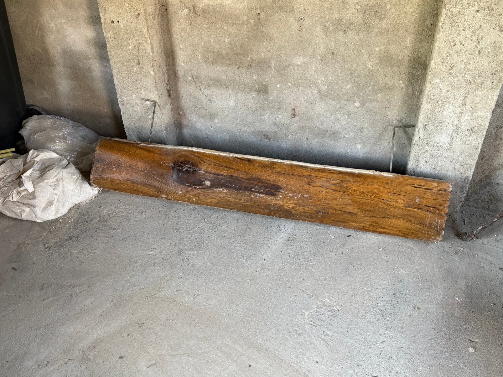 Eikenhout Balk 170x30x14, Doe-het-zelf en Verbouw, Gebruikt, Eiken, 200 tot 250 cm, 50 mm of meer
