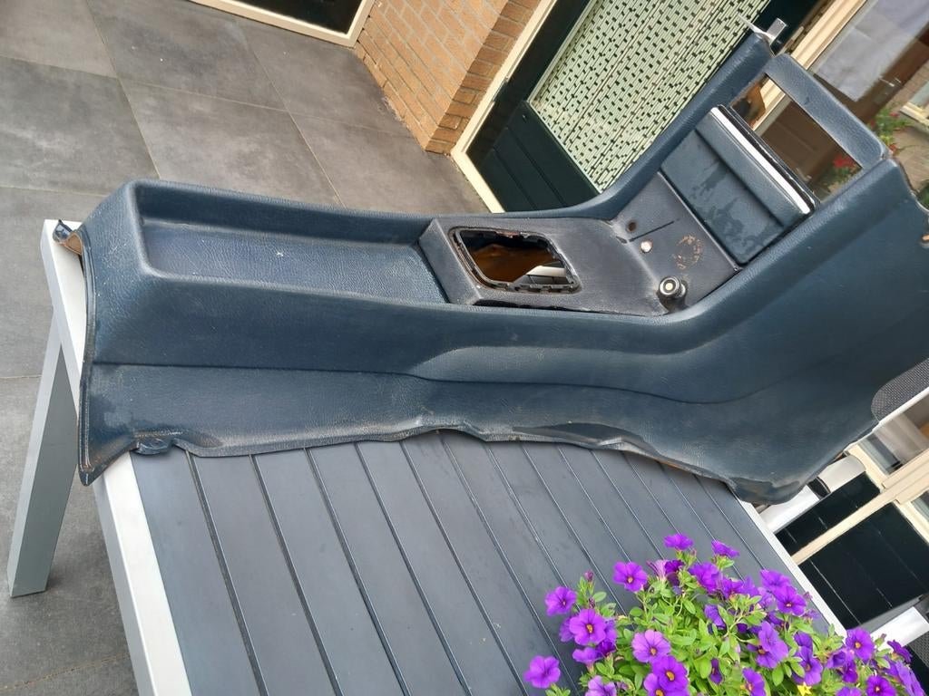 Mercedes w114 of w115 middenconsole, Ophalen of Verzenden