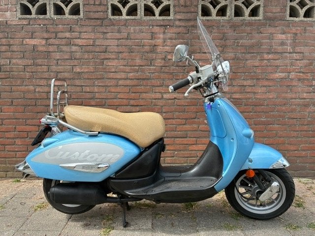 STIJLVOLLE APRILIA MOJITO CUSTOM SNOR SCOOTER BOUWJAAR 2013, Fietsen en Brommers, Scooters | Aprilia, Ophalen, Mojito of Habana