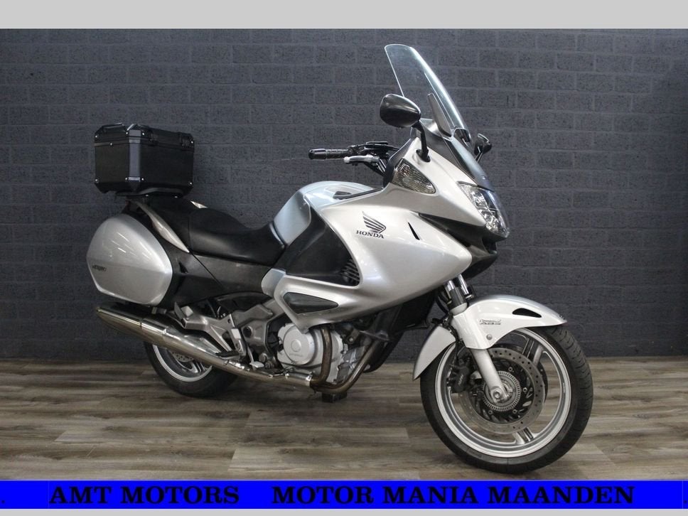 HONDA NT 700 V DEAUVILLE ABS (bj 2008) 35KW A2 mog., Motoren, Motoren | Honda, 2 cilinders, HONDA, Bedrijf, Onbekend