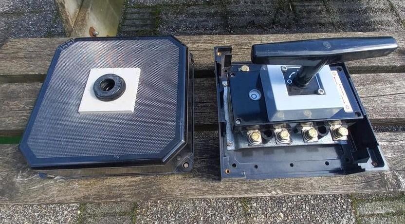 Hoofdschakelaar 160ampere en railkasten holec in kast, Ophalen of Verzenden, Overige typen