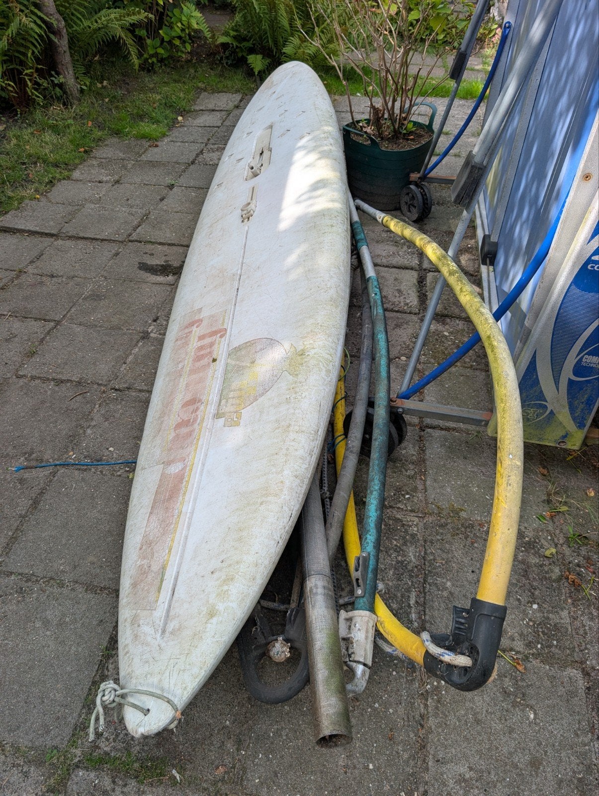 voor de beginner: Complete Windsurfset - Incl. mast, giek, z, Ophalen, Gebruikt, Complete set, Met giek
