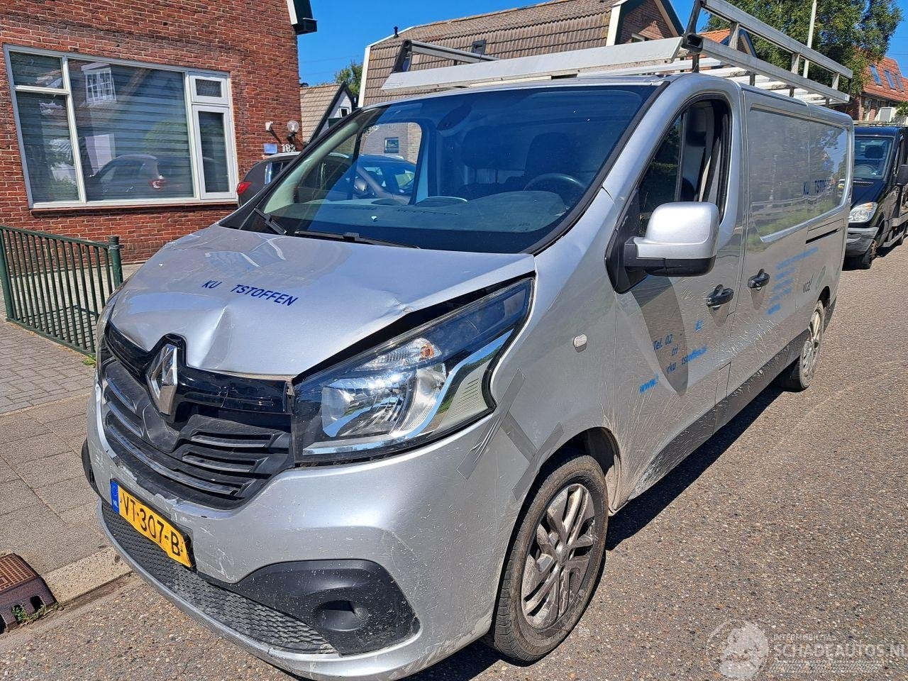 Renault Trafic 1.6 DCi T29 L H1 (bj 2016), Auto diversen, Schadeauto's, Renault, Handgeschakeld, Diesel, Overige carrosserieën