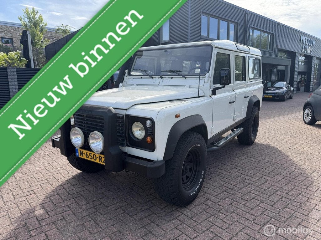 Land Rover Defender 2.5 TD5 110 DC E Sidebars Airco Stand ve, Auto's, Land Rover, Stof, SUV of Terreinwagen, 750 kg, 5 stoelen