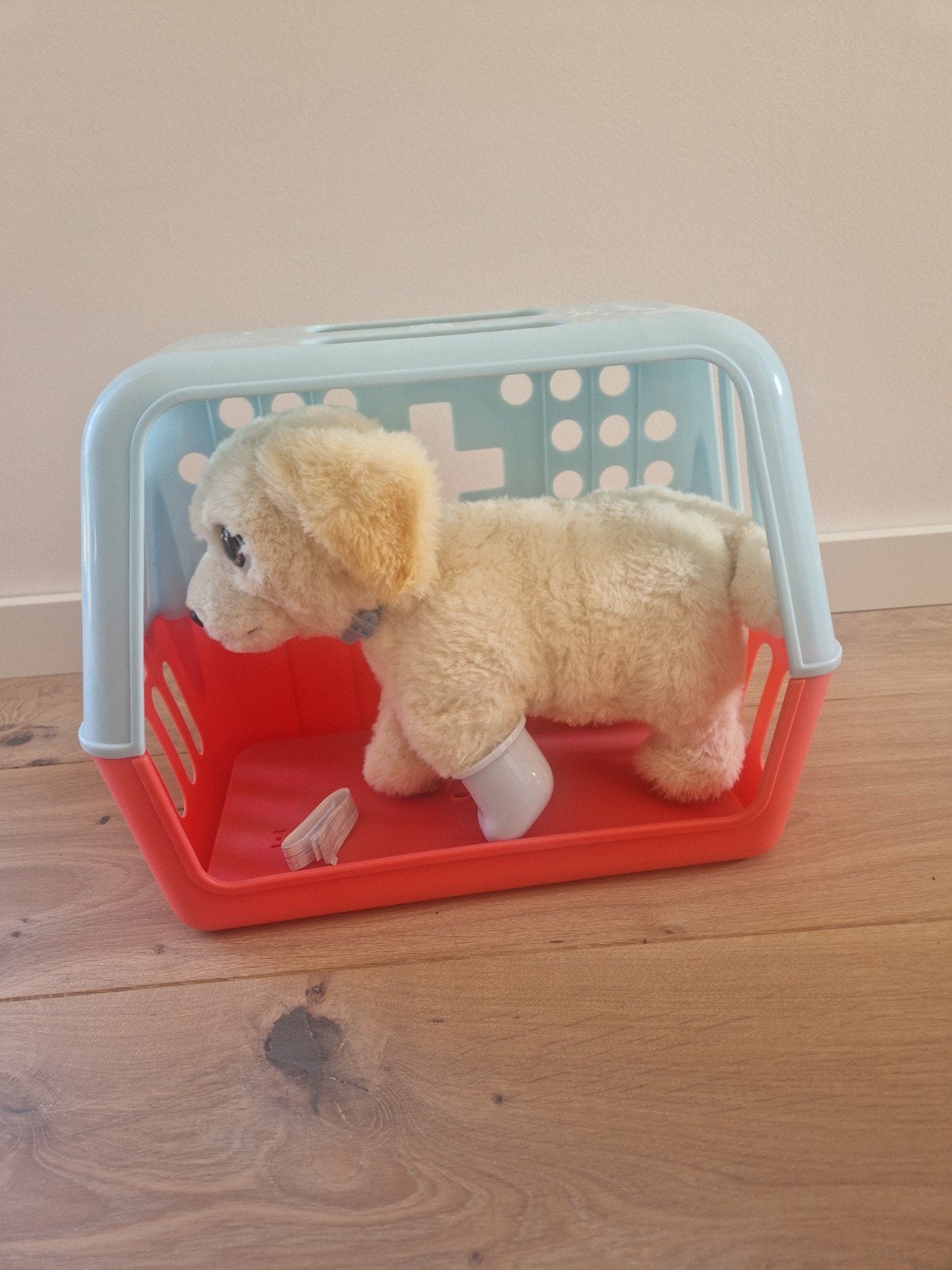 Interactieve speelgoedhond met draagmand, Ophalen of Verzenden, Gebruikt, Overige typen