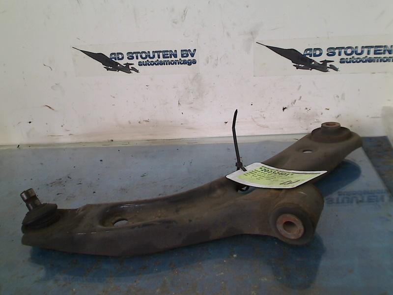 Draagarm Links Voor Suzuki Splash (2008-01/2015-12), Gebruikt, Suzuki Deutschland GmbH, Kontakt@suzuki.de, Suzuki-Allee 7, Bensheim 64625, , Duitsland