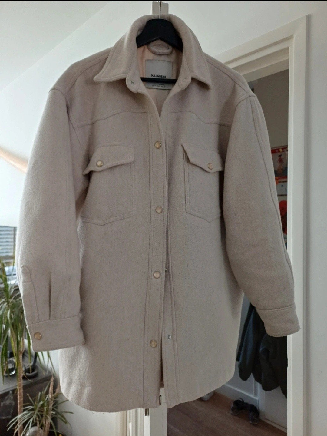 Tussenjas | Beige | Maat 38 oversized | Pull&Bear, Maat 38/40 (M), Beige, Ophalen of Verzenden, Zo goed als nieuw