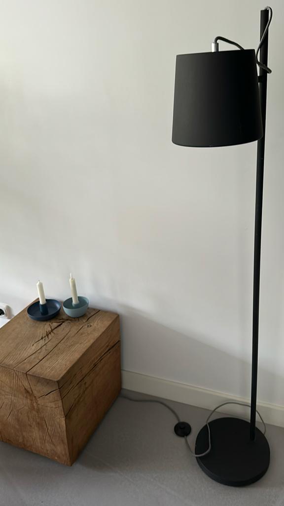 Zuiver vloerlamp Buckle Head zwart, Ophalen, Zo goed als nieuw, 150 tot 200 cm