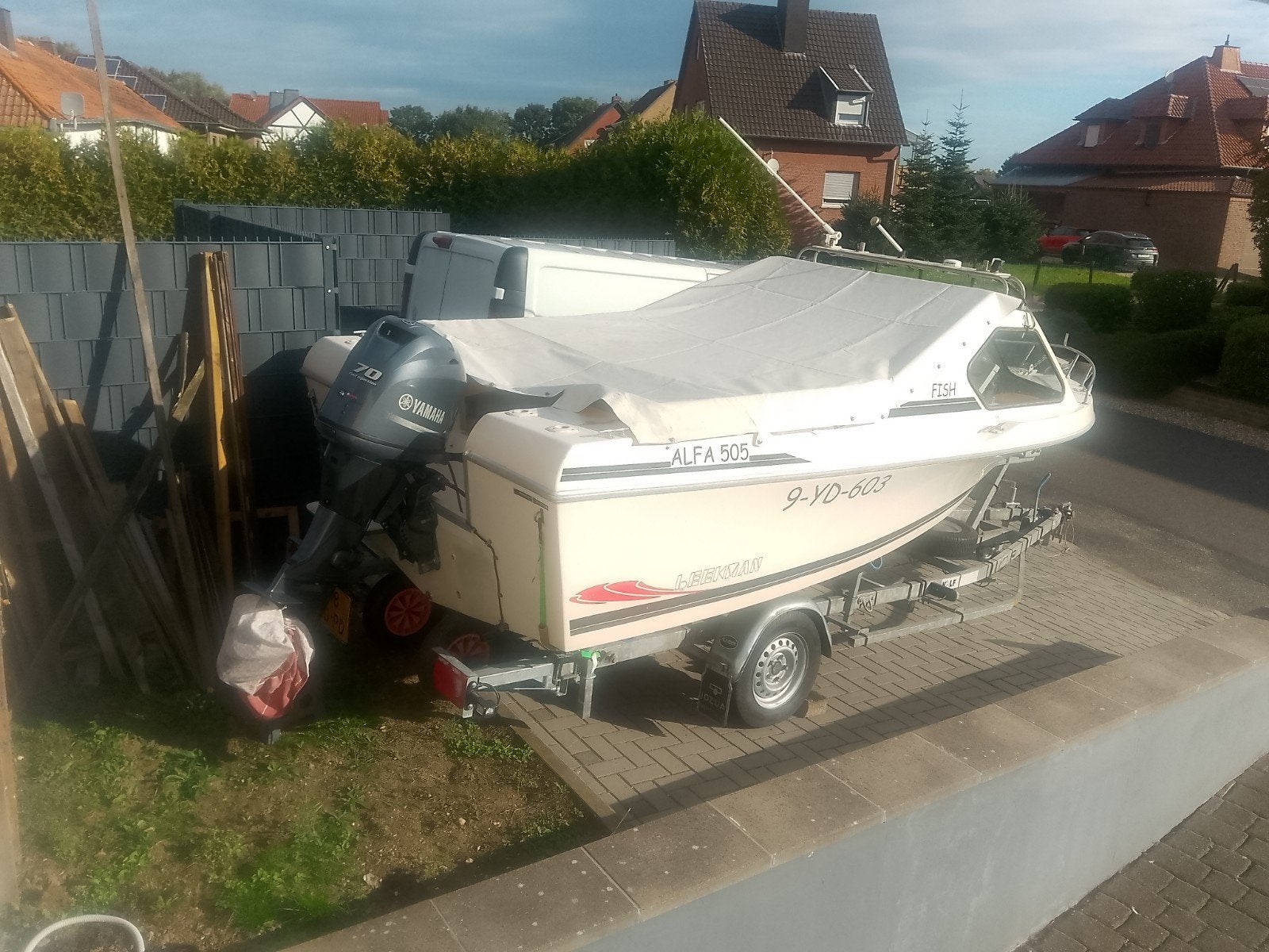 Gezocht: Buiskap/tent of frame voor Beekman Alfa 505 Fish, Ophalen of Verzenden, Gebruikt, Overige typen