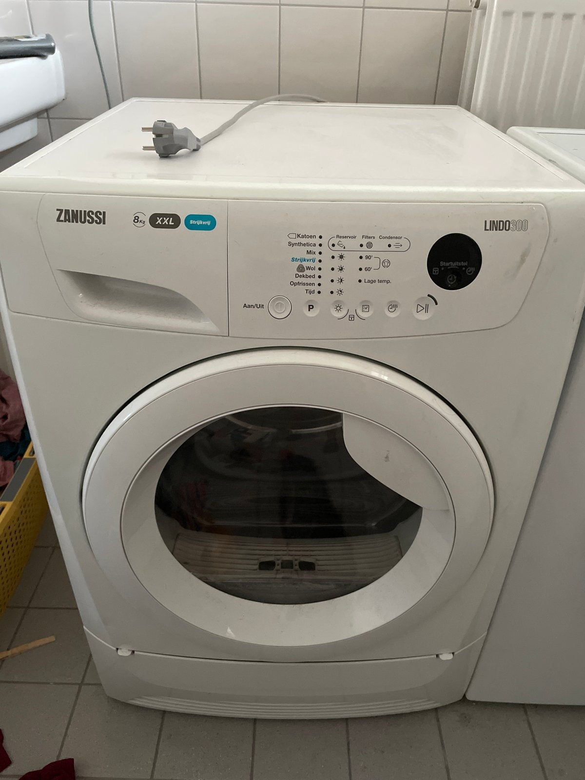 Zanussi Lindo300 Condensdroger 8kg XXL Strijkvrij, Witgoed en Apparatuur, Wasdrogers, Ophalen, 8 tot 10 kg, Zo goed als nieuw