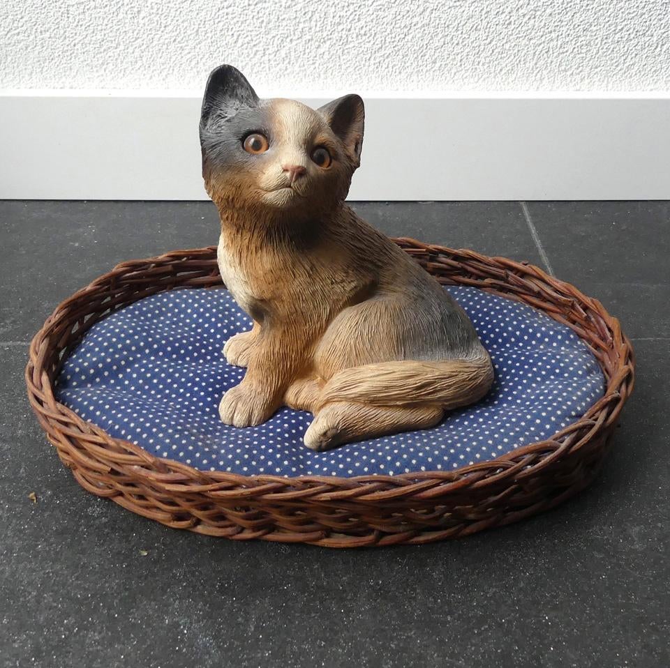 Miniatuur hondenmand mandje voor hondenbeeldje riet L, Ophalen of Verzenden, Gebruikt, Dier