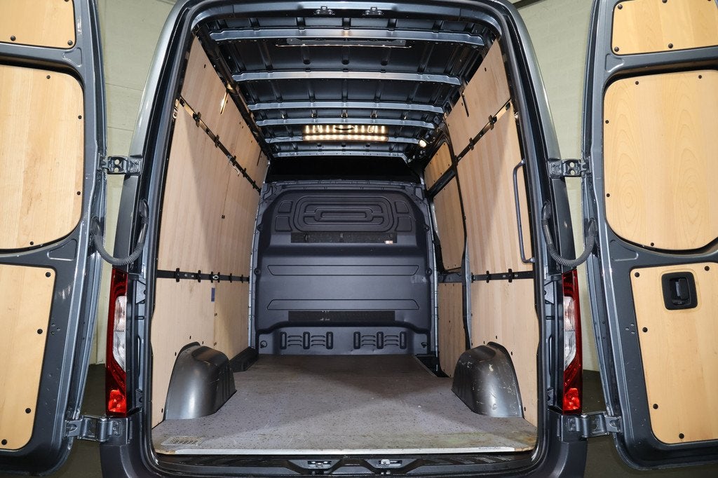 Mercedes-Benz Sprinter 317 CDI L2 H2 Automaat Navigatie Led, Auto's, Automaat, 4 cilinders, 2000 kg, Bedrijf