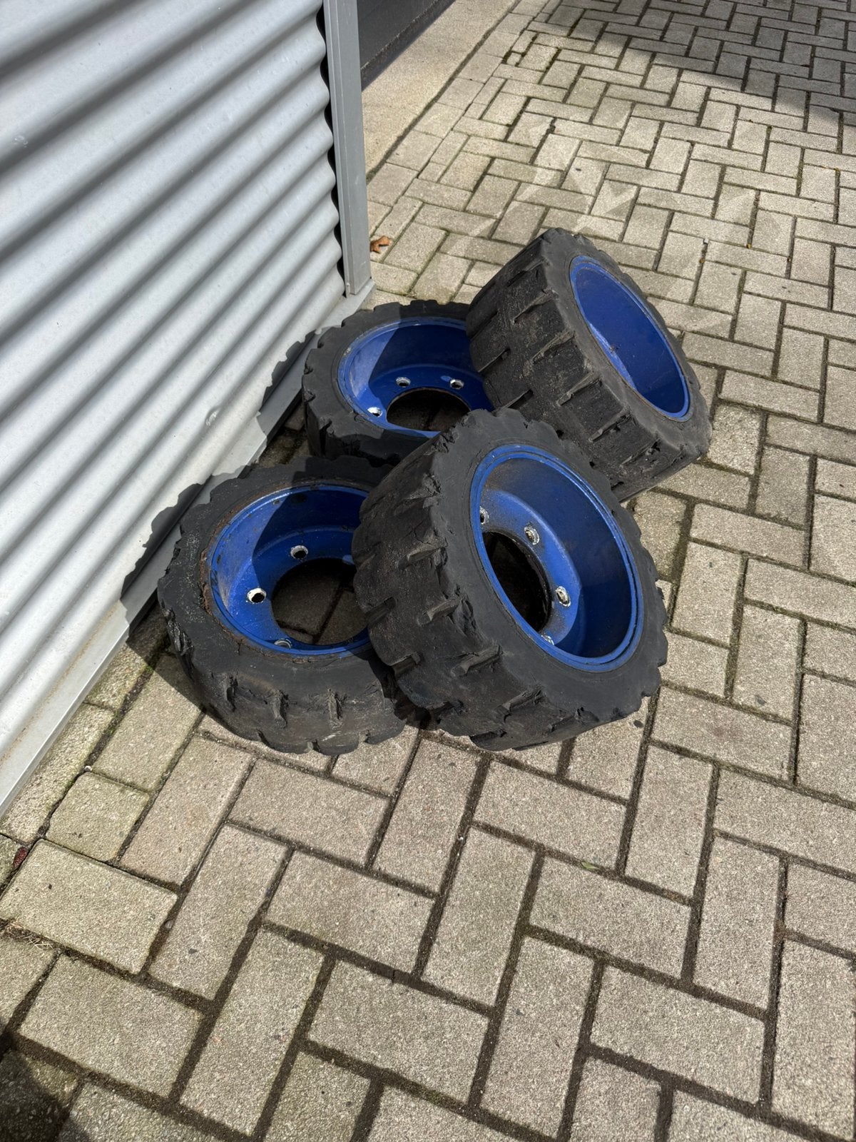 Hoogwerker banden set/ heftruck, Ophalen of Verzenden, Gebruikt