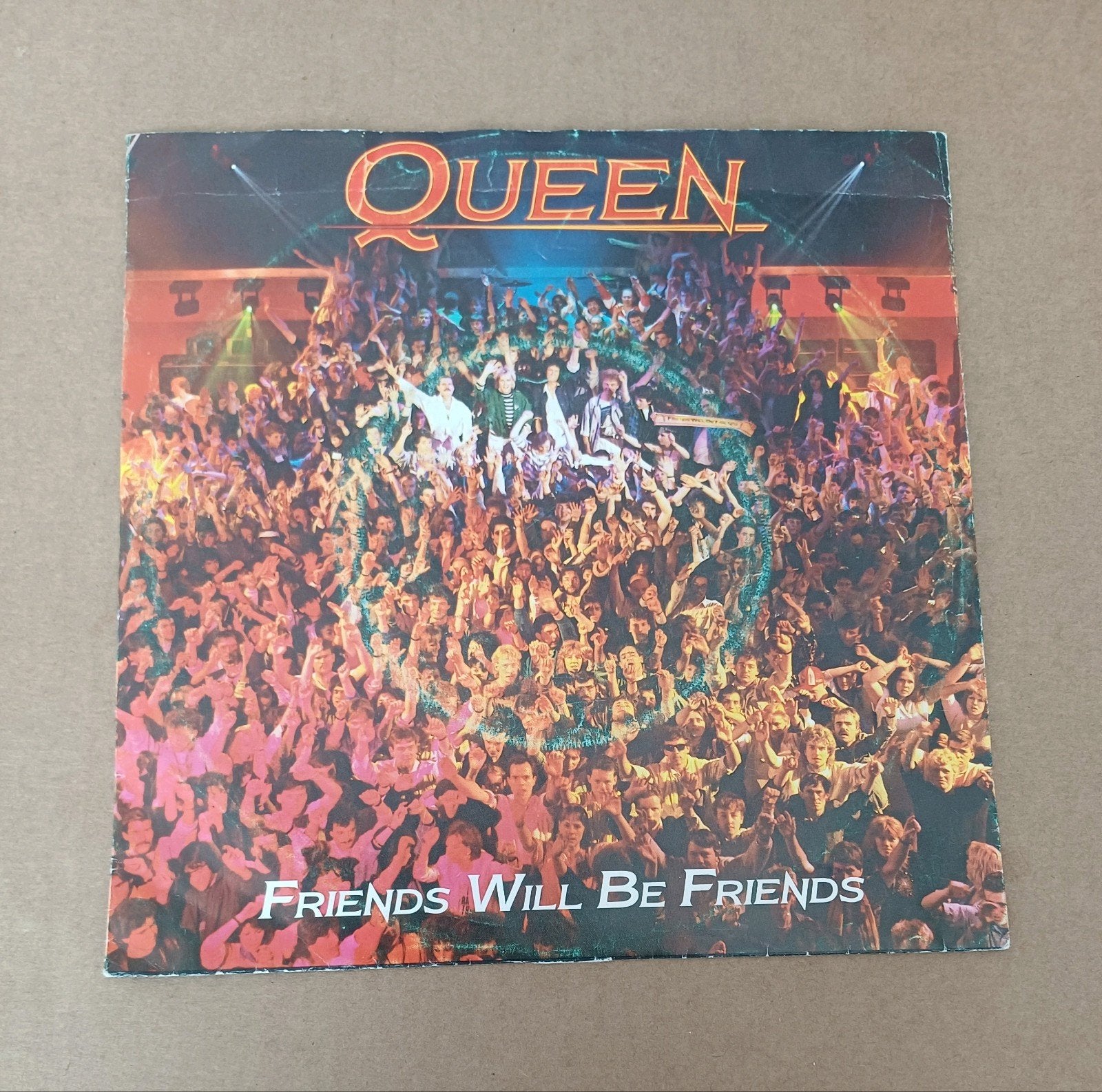 Queen - Friends Will Be Friends  / Seven Seas Of Rhye, Cd's en Dvd's, Gebruikt, 7 inch, Ophalen of Verzenden, Pop