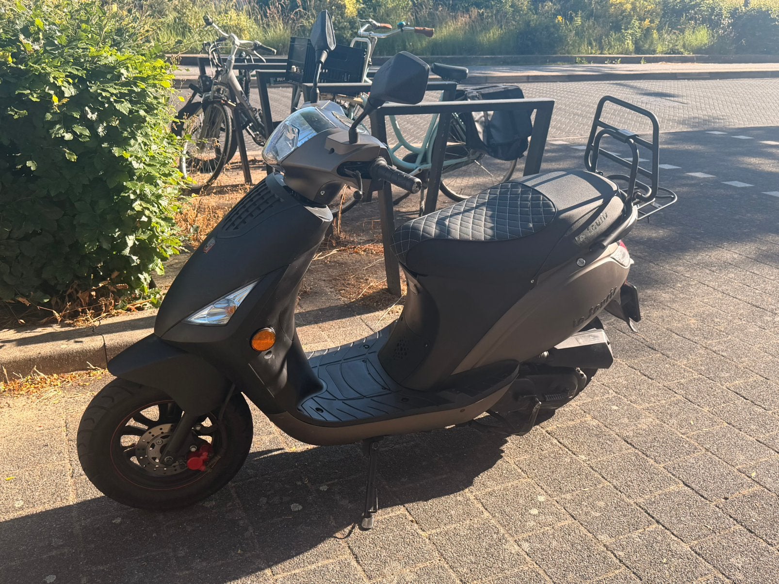 La souris scooter onbegrenst, lage km stand, Ophalen, Gebruikt, Overige modellen, Maximaal 45 km/u