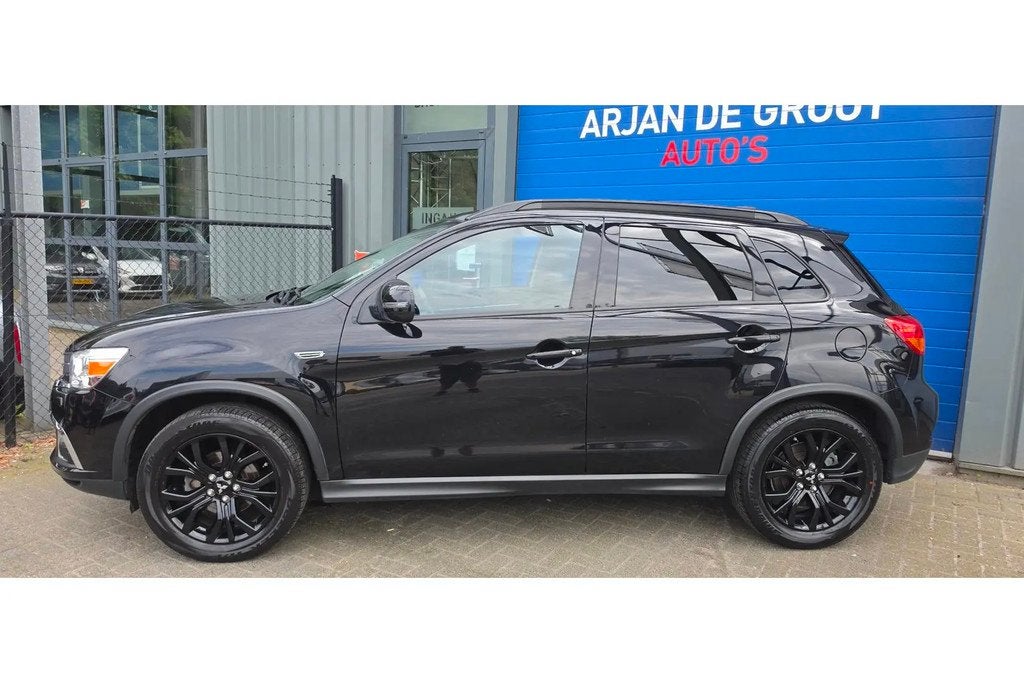 Mitsubishi ASX 1.6 117PK Navi Panorama Keyless € 16.850,00, Stof, Gebruikt, 1590 cc, Zwart