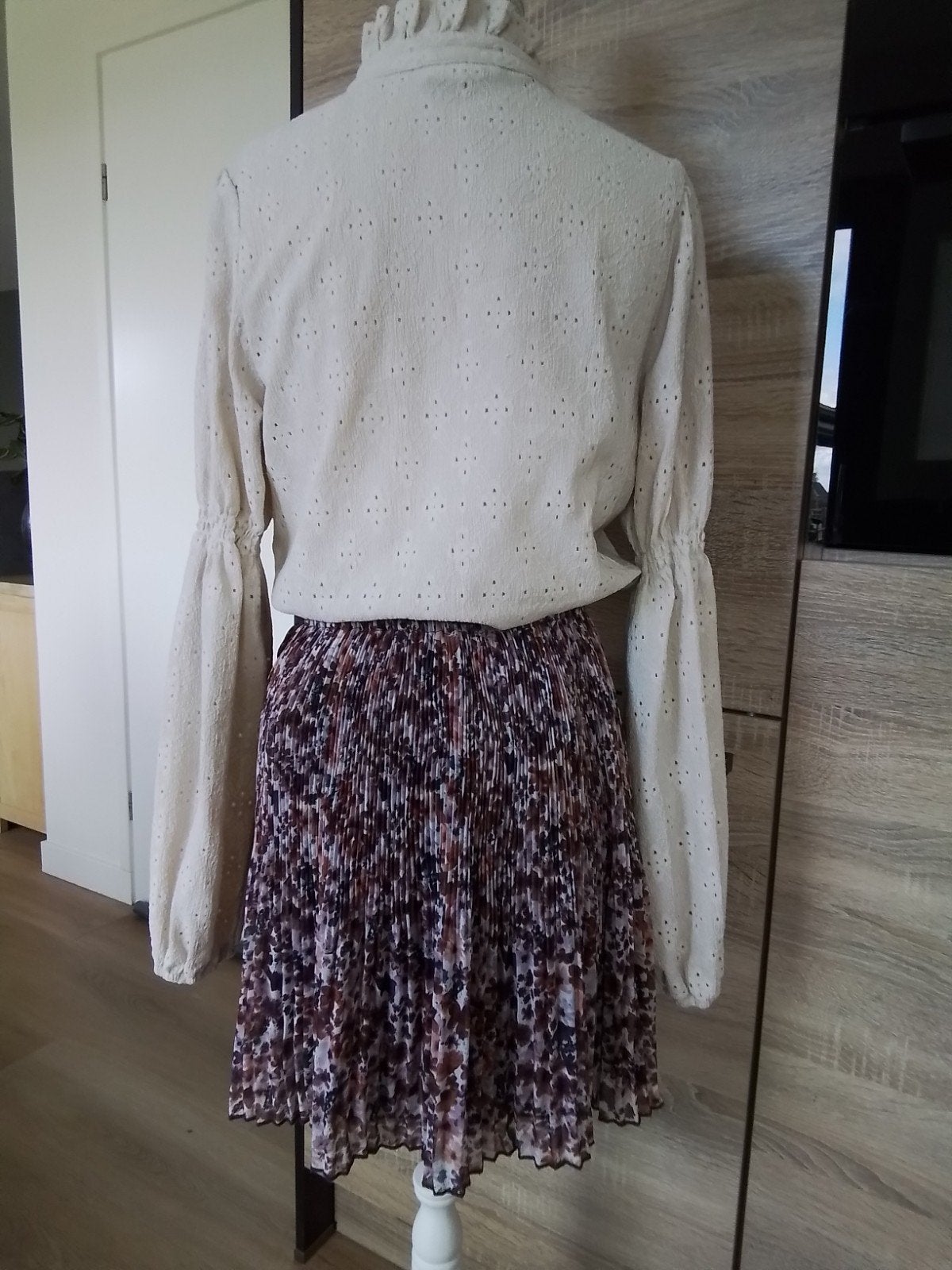 Zgan beige bloes Freequent draagmaat S, Freequent, Beige, Ophalen of Verzenden, Zo goed als nieuw