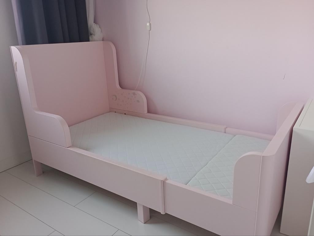 Ikea Busunge meegroeibed roze, Ophalen, Gebruikt, 180 cm of meer, 85 tot 100 cm