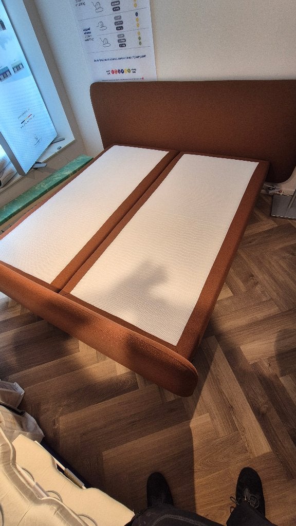 M line Boxspring Model Dawn 180x200 zonder matrassen, Tweepersoons, Oranje, Ophalen of Verzenden, Zo goed als nieuw