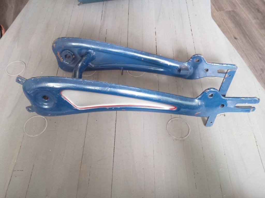 NOS, achterbrug in het blauw voor een Hmw / H.M.W sport 60?, Ophalen of Verzenden, Nieuw, Frame, Overige merken