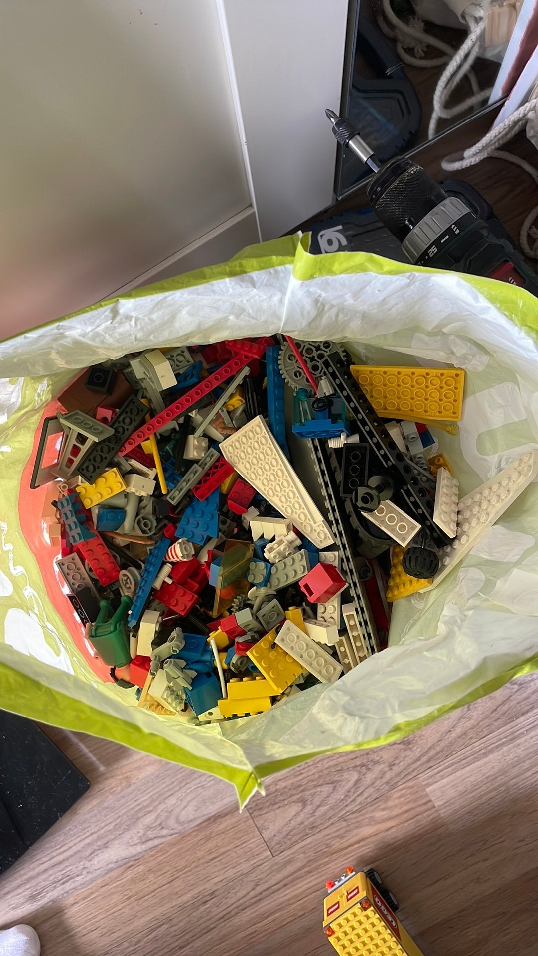 6.5 kg aan oude lego, Ophalen, Zo goed als nieuw