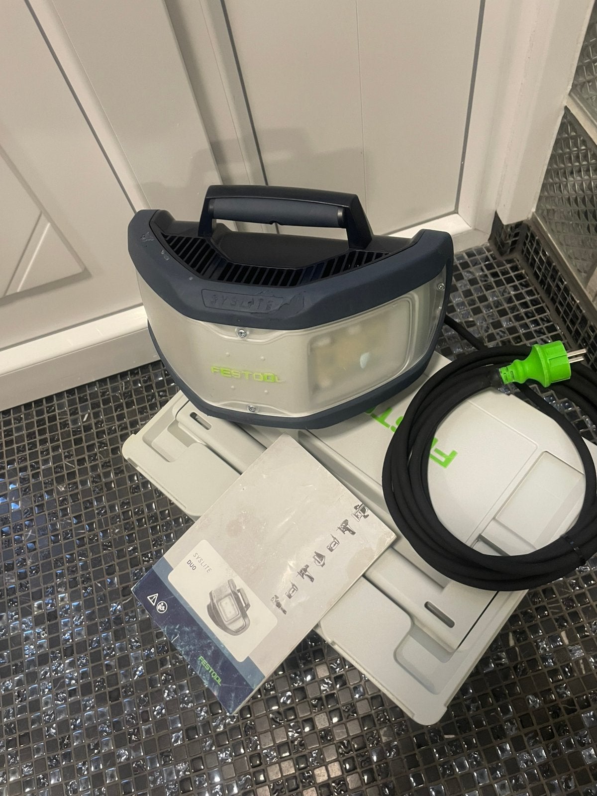 Festool SYSLITE DUO-Plus Bouwlamp 8000 Lumen 180., Doe-het-zelf en Verbouw, Bouwverlichting, Ophalen of Verzenden, Zo goed als nieuw
