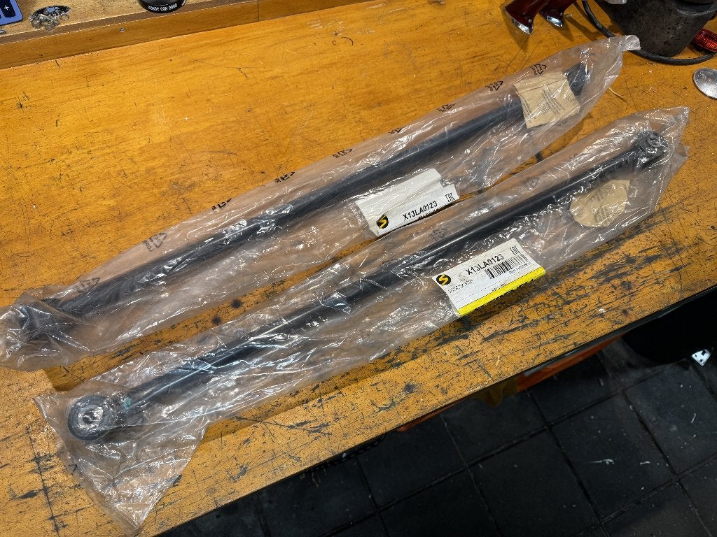Dodge Ram 2009+ draagarmen achter, Ophalen, Nieuw, Jeep