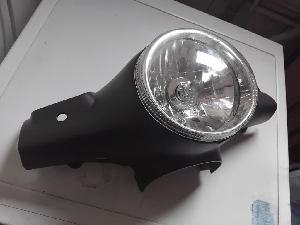 Capri koplamp met stuurkap, Fietsen en Brommers, Brommeronderdelen | Scooters, Ophalen of Verzenden, Gebruikt, Koplamp