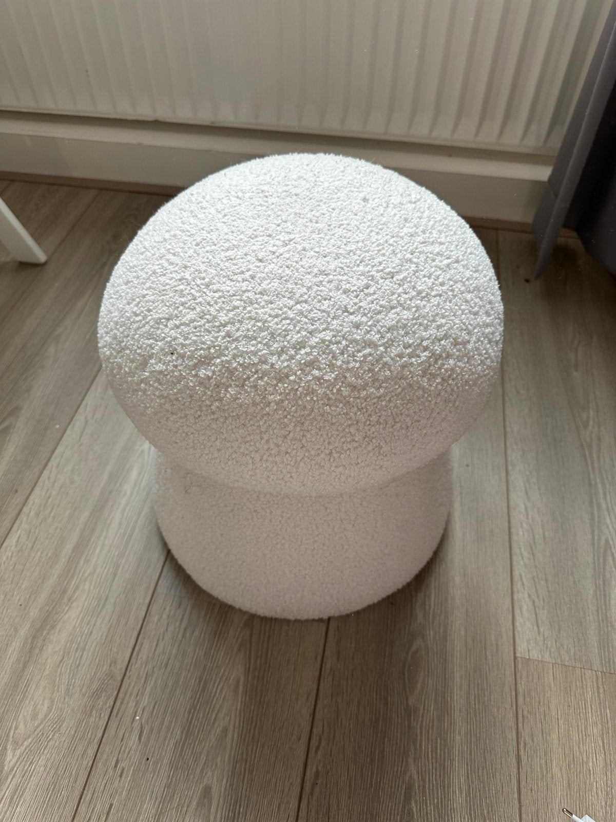 Witte poef (Paddenstoel) | In Nieuwstaat!, Ophalen, Overige materialen, Rond, Minder dan 50 cm