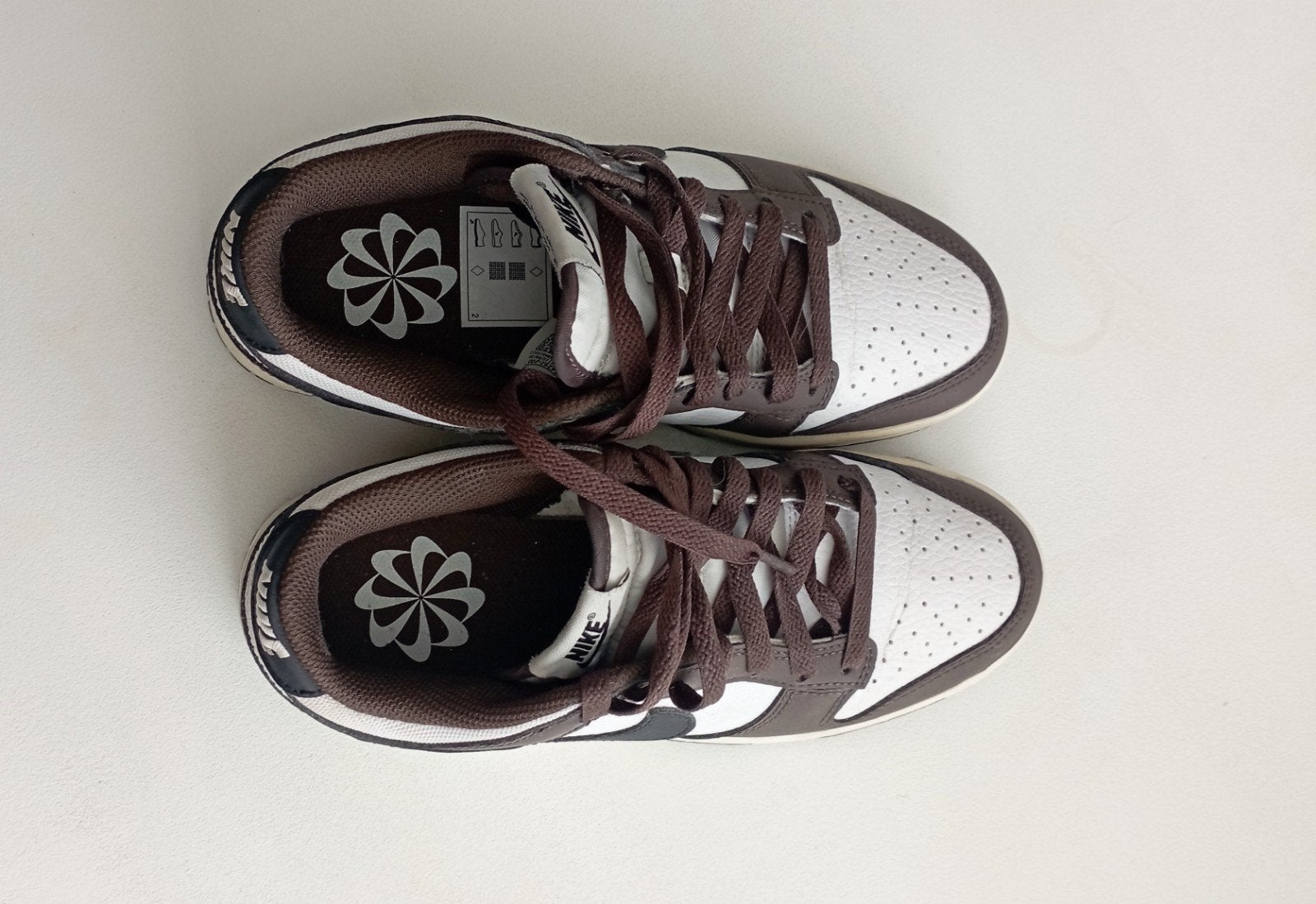 Nike Dunk Low - Maat 38,5 - Zo goed als nieuw, Kleding | Dames, Nike dunk low, Ophalen of Verzenden, Zo goed als nieuw