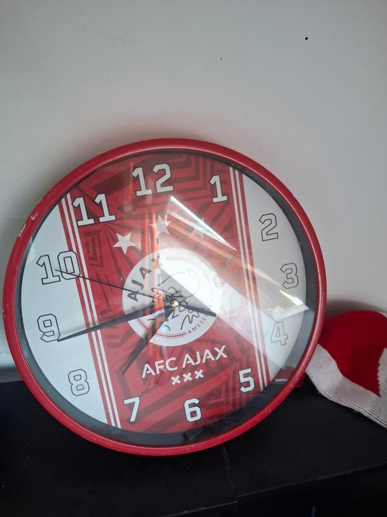 Ajax Wandklok - Perfect voor de Echte Fan!, Ophalen of Verzenden, Gebruikt, Analoog, Wandklok