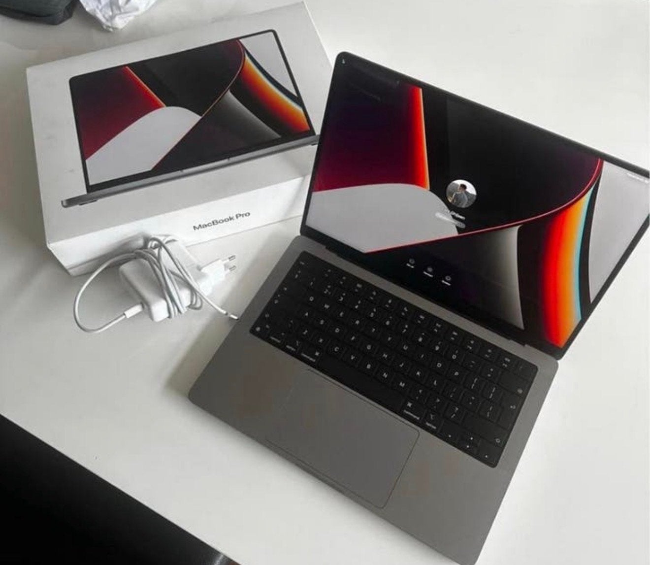 MacBook Pro 14 inch 512GB SSD - Zo goed als nieuw, Computers en Software, Apple Macbooks, 13 inch, 512 GB, Zo goed als nieuw, 16 GB