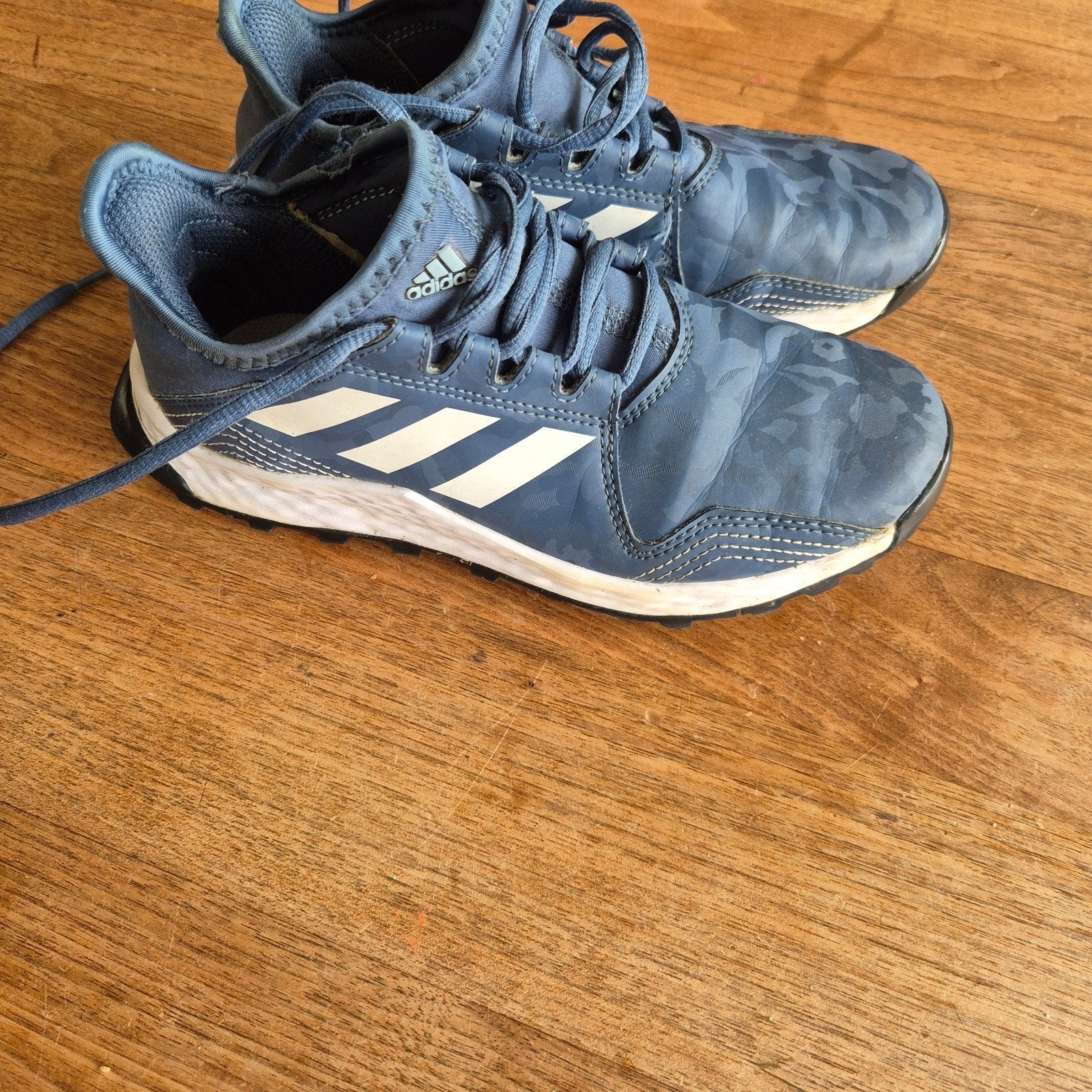 Adidas hockeyschoenen blauw maat 34, Ophalen of Verzenden, Gebruikt, Schoenen