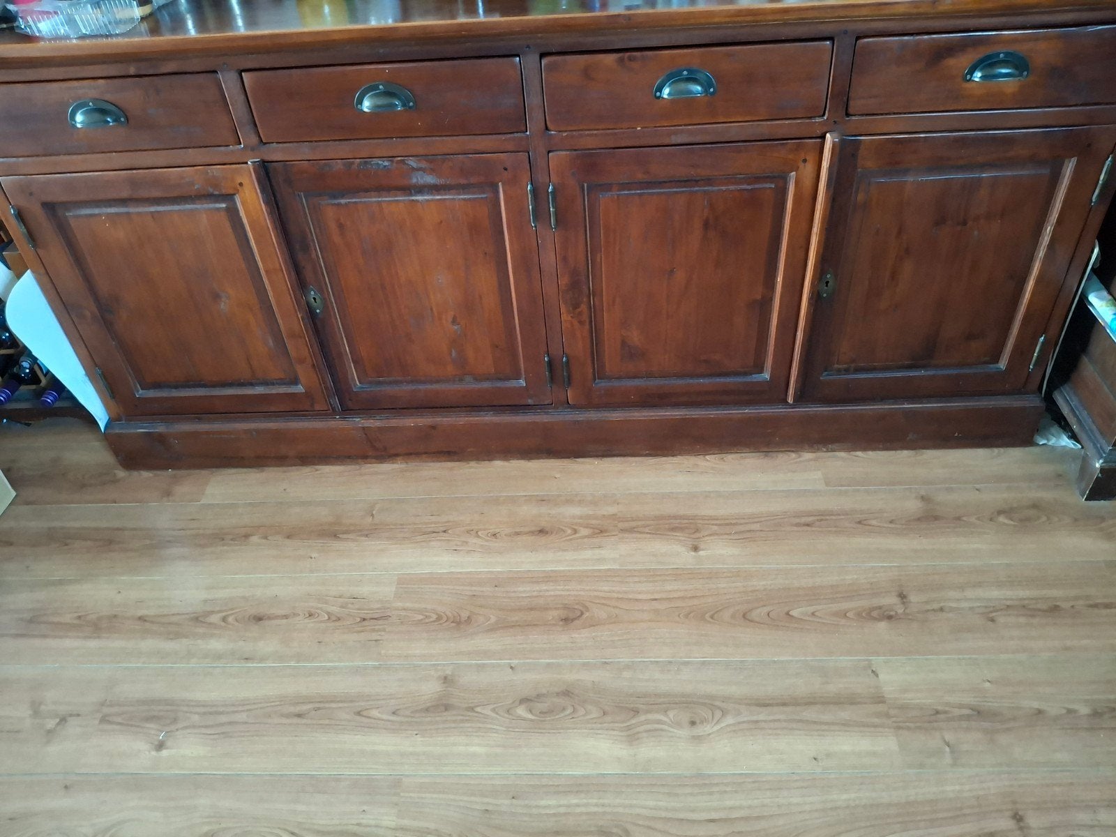 Foto 5 van dressoir met veel opbergruimte