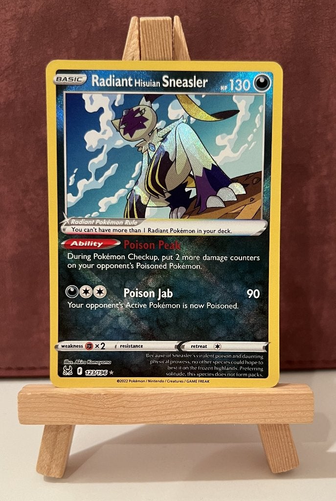 Radiant Hisuian Sneasler Holo 123-196 Lost Origin Pokémon, Verzenden, Nieuw, Losse kaart