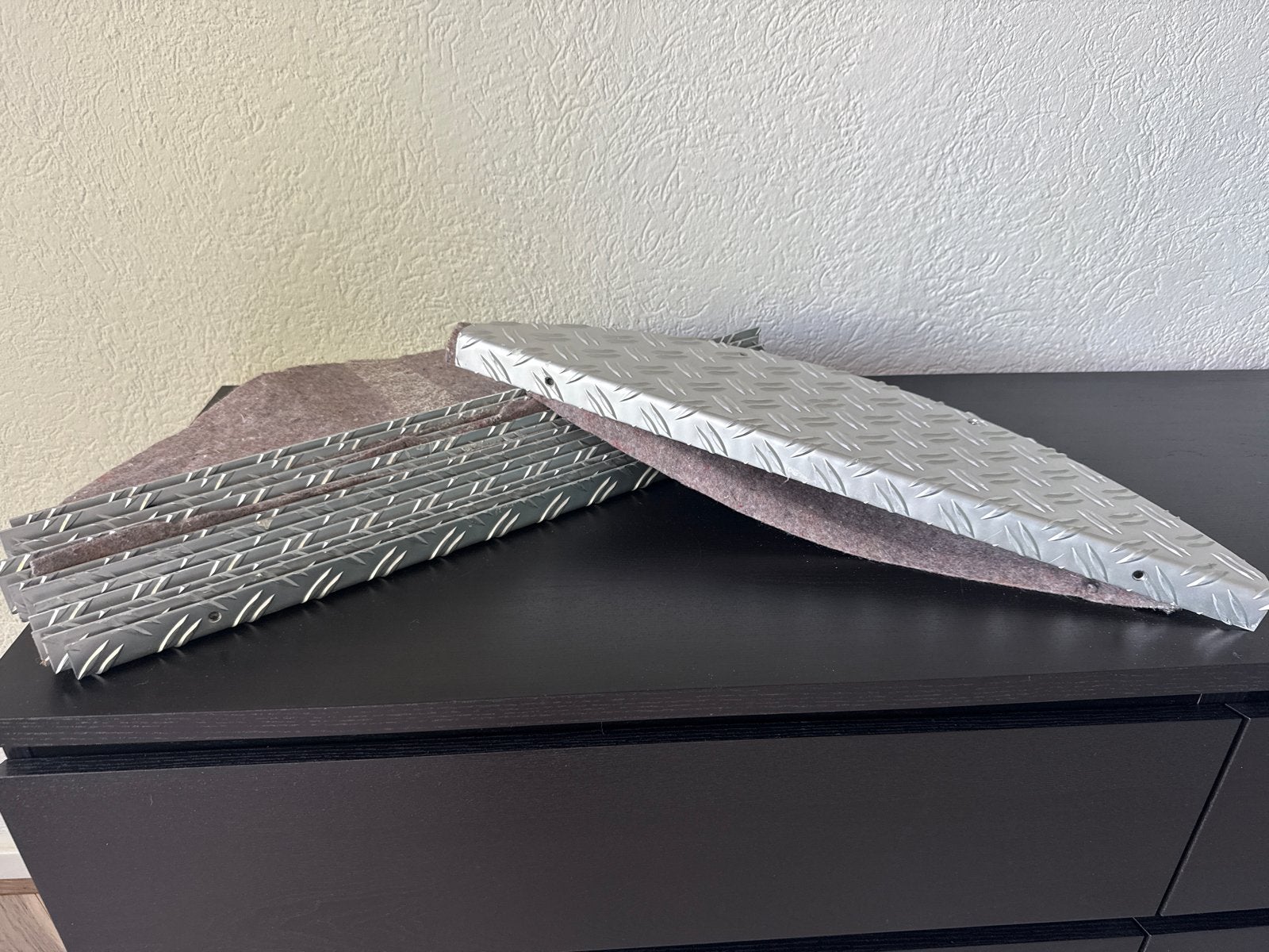 13 stuks aluminium traptreden / halve maan trapbekleding, Ophalen, Gebruikt, Trap, Minder dan 2 meter