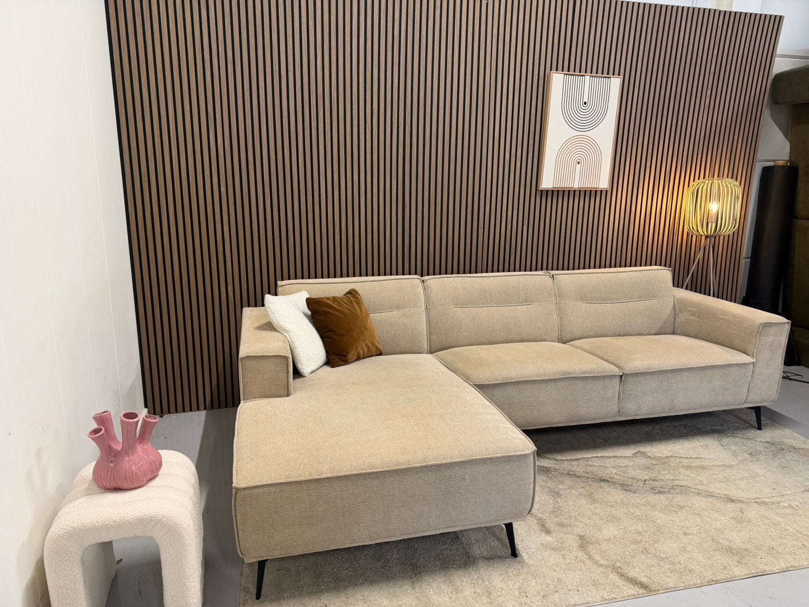 Hoekbank - Beige - Zeer Nette Staat - Velours, Ophalen of Verzenden, Zo goed als nieuw, 150 cm of meer, Vierpersoons of meer