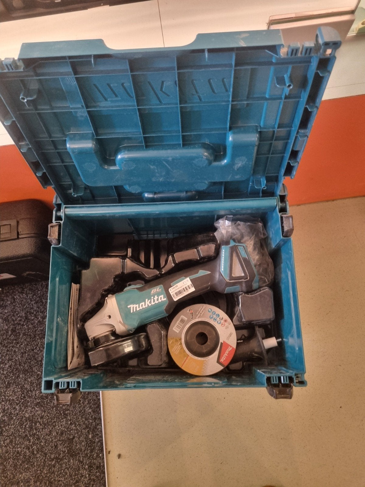Makita DGA504 Haakse Slijper 18V - Zonder Accu, Ophalen of Verzenden, Gebruikt, Minder dan 700 watt, Haakse handslijpmachine