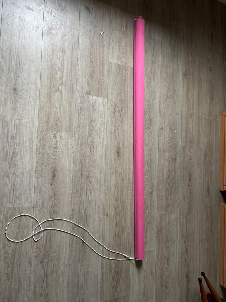 Felroze rolgordijn - 150 cm breed, Huis en Inrichting, Stoffering | Gordijnen en Lamellen, Modern, Speels, Ophalen of Verzenden