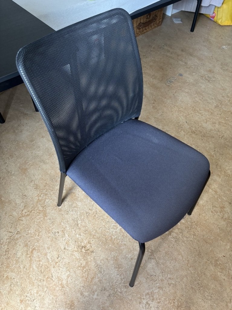 IKEA tafel met 4 stoelen | table with 4 chairs - like new, Huis en Inrichting, Ophalen, 100 tot 150 cm, 50 tot 100 cm, Zo goed als nieuw