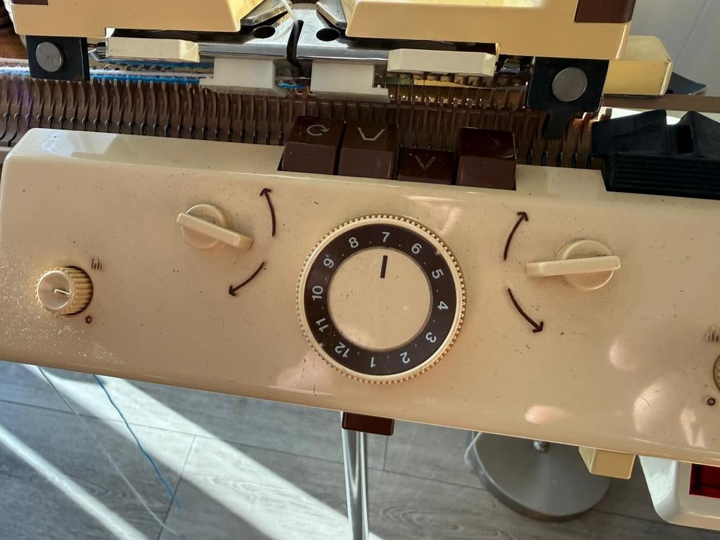 Singer dubbelbeds breimachine, Ophalen, Gebruikt, Breien, Machine