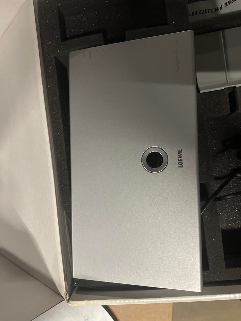 Loewe Individual Sound Multiroom Receiver - Zilver, Overige merken, Overige systemen, Ophalen of Verzenden, Zo goed als nieuw