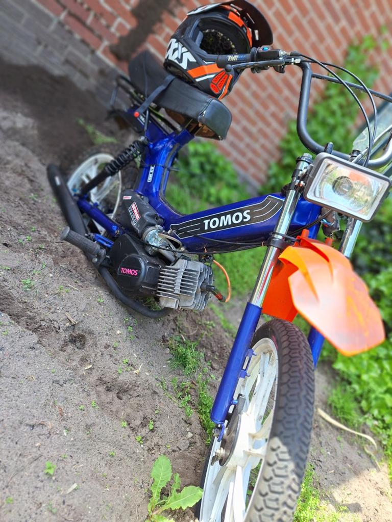 Tomos met 65cc Airsal en Techno Bullit uitlaat, Overige modellen, 65 cc, Ophalen of Verzenden, Zo goed als nieuw
