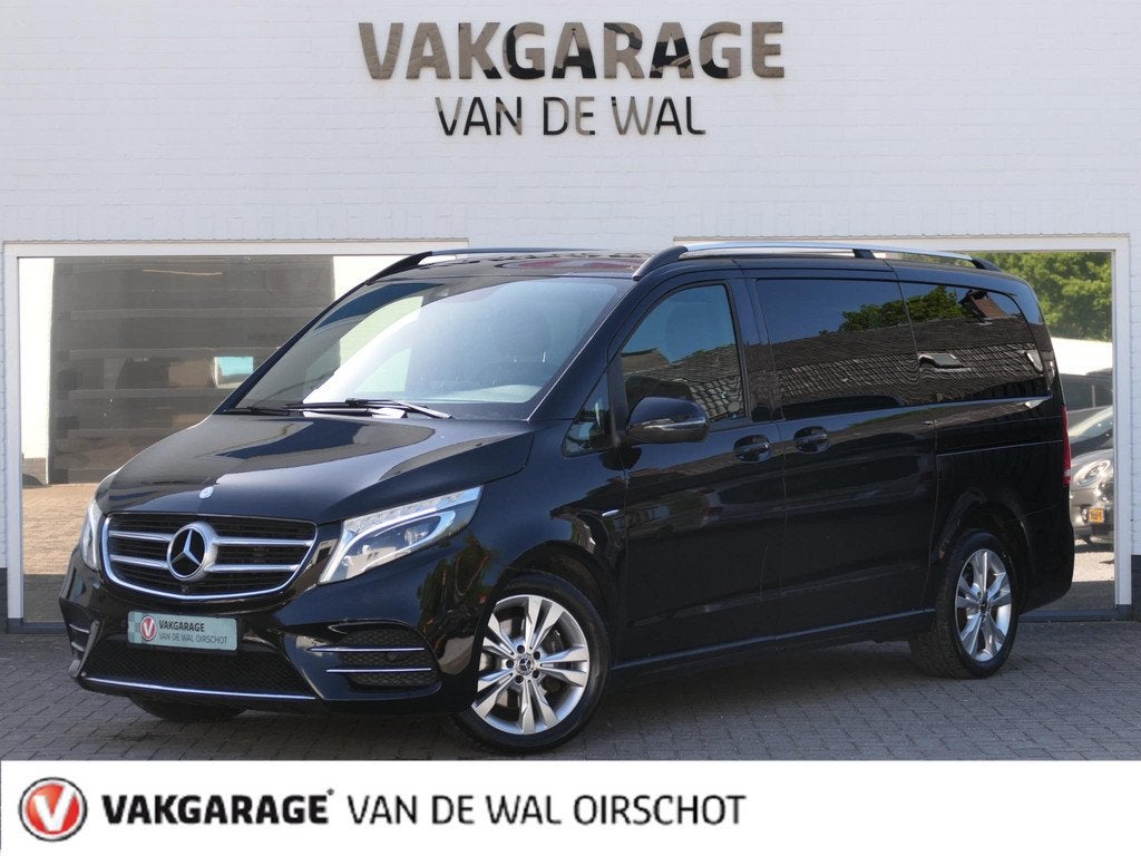 Mercedes-Benz V-klasse 250d Lang Avantgarde Edition | AMG |, Auto's, Bestelauto's, Bedrijf, Te koop, 360° camera, ABS, Airbags